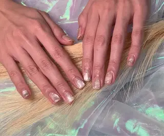 ネイル pink ladyサロン所属・べ にのネイルデザイン