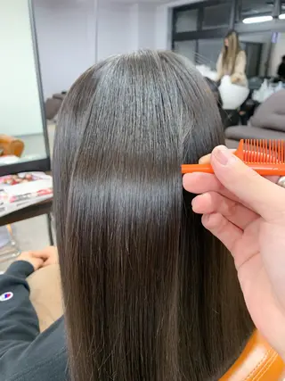 ロング 🥇近藤 恭輔🥇 Recharme新保のヘアスタイル