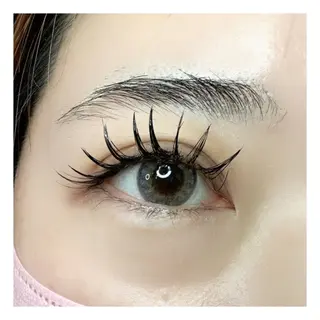 マツエク・マツパ ULUS mamiのマツエク・マツパデザイン