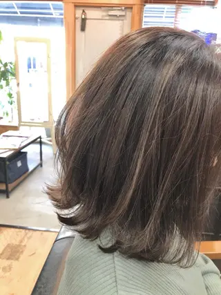 ミディアム カラー THREE所属・THREE 関根大のヘアスタイル