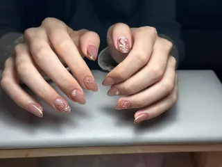 ネイル Eveネイル チップスカルプ専門店のネイルデザイン