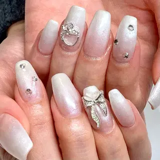 ネイル VOGUE ×SWANのネイルデザイン