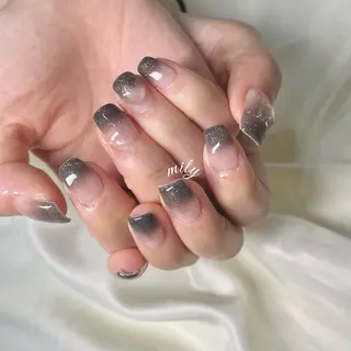 ネイル mily_harajuku所属・韓国ネイル☁️ haruna🌛のネイルデザイン