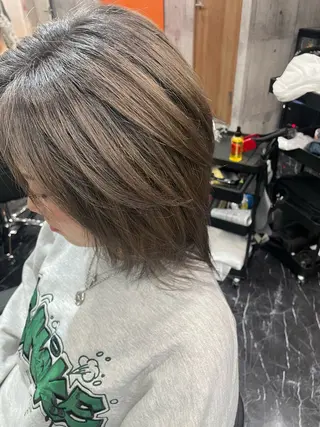 ミディアム NINE＋/代表 ブリーチ特化型サロンのヘアスタイル