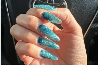 ネイル NAIL Salon IP所属・長谷川 奈緒美のネイルデザイン