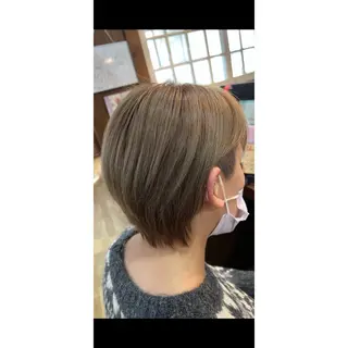 ミディアム カラー 佐藤 理恵子のヘアスタイル