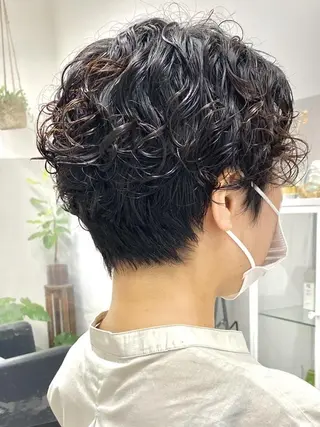 ショート パーマ ﾒﾝｽﾞ＆ｼｮｰﾄ LEA山村真史のヘアスタイル
