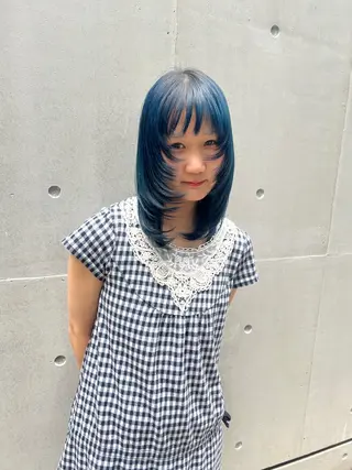 セミロング カラー オシャレなスタイル つくりますのヘアスタイル