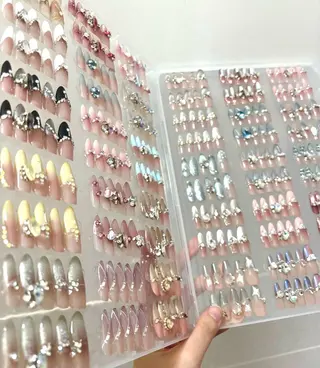 カラー U.mi Nail Salonのネイルデザイン
