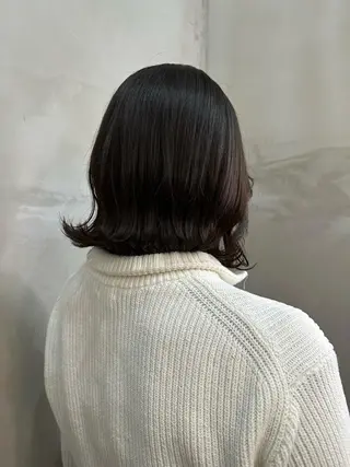 ミディアム 益 佑夏のヘアスタイル