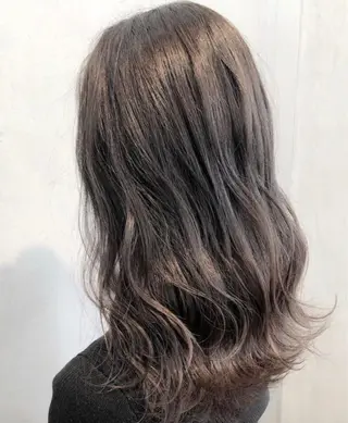 カラー FURUKAWA JUNYAのヘアスタイル