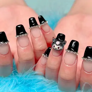 ネイル HIN NAILのネイルデザイン