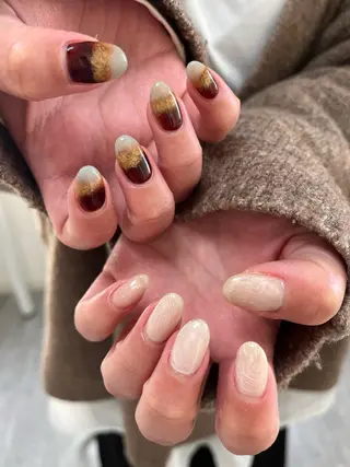 ネイル une／YUKINA 🫧大人nuanceのネイルデザイン