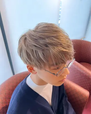 カラー メンズ 水谷 亮太のヘアスタイル