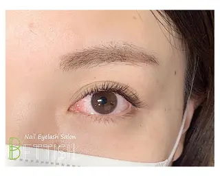 マツエク・マツパ Yuuka. ◡̈⃝︎のネイルデザイン