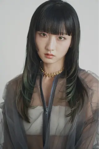 ロング カラー 垢抜け/レイヤー/ ハイトーン/アスナのヘアスタイル