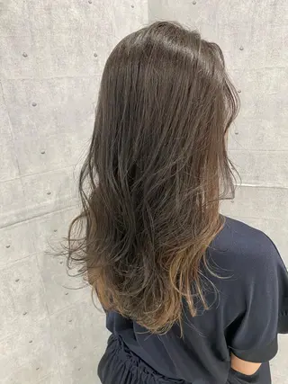 ロング 🍀透明感抜群🍀/ ハイトーンカラーのヘアスタイル