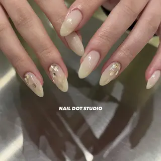 ネイル NAIL DOT STUDIO aiのネイルデザイン