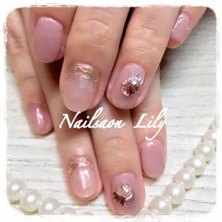 ネイル Nailsalon Lilyのネイルデザイン