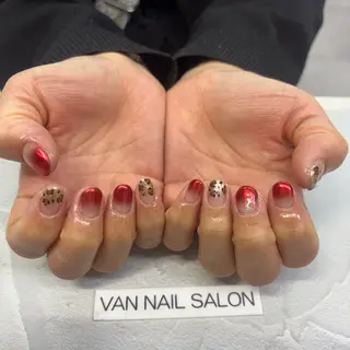 ネイル VANNAILSALON 海老名店所属・VANNAIL 海老名店のネイルデザイン