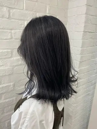 セミロング 🍀透明感抜群🍀/ ハイトーンカラーのヘアスタイル