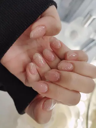 ネイル RUNWAY 　　の眉毛・アイブロウイメージ