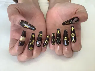 ネイル 💎🐰 saki. m 🐰💎のネイルデザイン