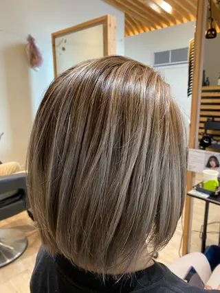 ミディアム カラー 関口 友行のヘアスタイル
