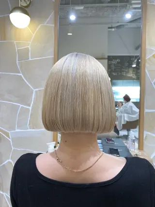 ショート カラー 坂井 茅聖のヘアスタイル