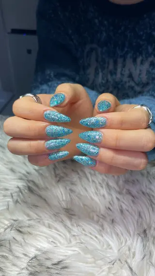 ネイル NAILFOCUS Noaのネイルデザイン