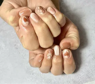 ネイル more Private Nail Salon所属・K. makiのネイルデザイン