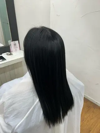 カラー kanon松戸所属・齊藤 礼華のヘアスタイル