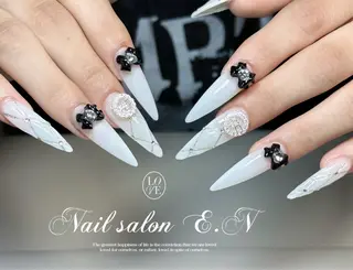 ネイル E.N🦋 長さ出し/持ち込みのネイルデザイン