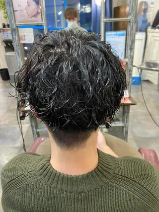 ショート パーマ メンズ カットパーマ✂️ 小坂田玲亜のヘアスタイル