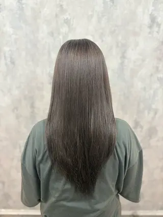 カラー 内山 あすかのヘアスタイル
