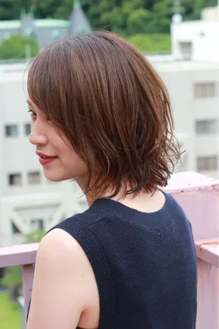 ミディアム パーマ Viage （ビアージュ）のヘアスタイル