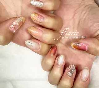 ネイル フルリール 【プライベートサロンのネイルデザイン