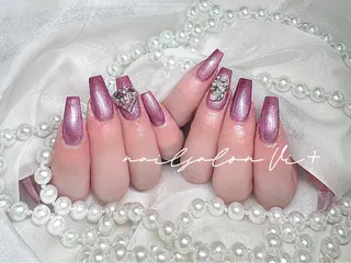 ネイル ✨Nailsalon Vi+✨のネイルデザイン