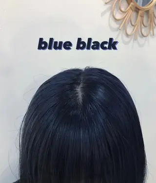 ミディアム カラー ボブ/ハイトーン REINAのヘアスタイル