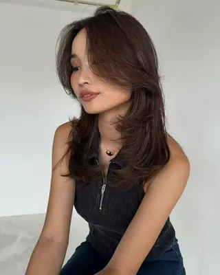 ミディアム カラー ナガミネアリサ/ 学芸大学/海外ヘアのヘアスタイル