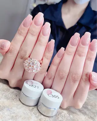 ミディアム めぐみのネイルサロン 惠のネイルデザイン