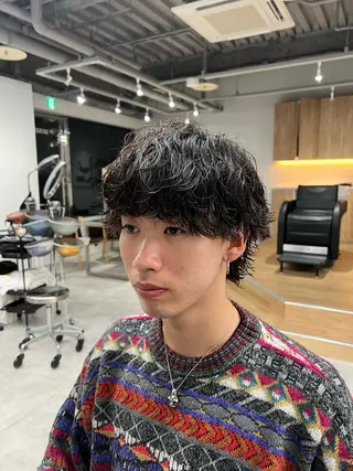 ミディアム パーマ メンズ メンズパーマ/波巻き 新潟/万代/夏芽🎀のヘアスタイル