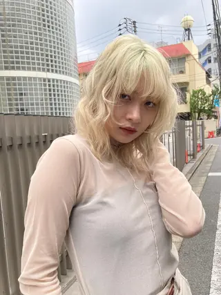 ミディアム 新井 広樹のヘアスタイル