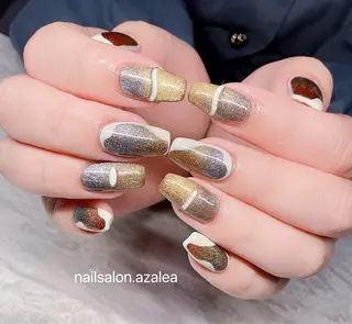 ネイル R inのネイルデザイン