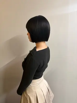 ショート ハイトーン レイヤー🎀meiのヘアスタイル