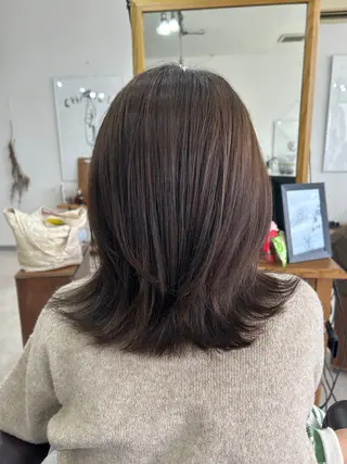 ミディアム カラー amie:ℓat arao所属・河村 あいりのヘアスタイル