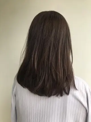 セミロング カラー les baladins du miroir所属・🍃YURI 🍃のヘアスタイル