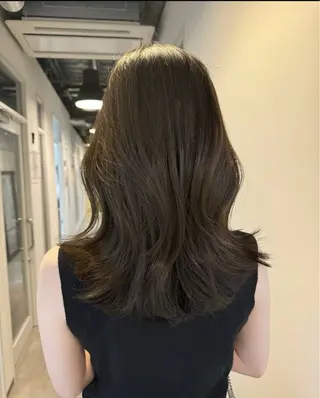 セミロング unami omotesando所属・艶髪໒꒱/透明感 カラー🍀_そら🪽のヘアスタイル