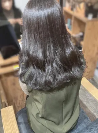 セミロング roka ノゾミのヘアスタイル