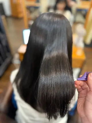 セミロング カラー ︎︎☁ティセラ︎︎☁ カット+カラー🩵のヘアスタイル